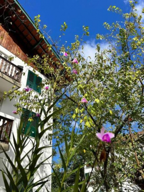 Refúgio na Serra Condomínio em Olaria, Nova Friburgo-RJ